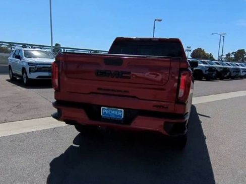 Used 2025 GMC Sierra 1500 AT4 w/ Technology Package AWD/4WD image 7