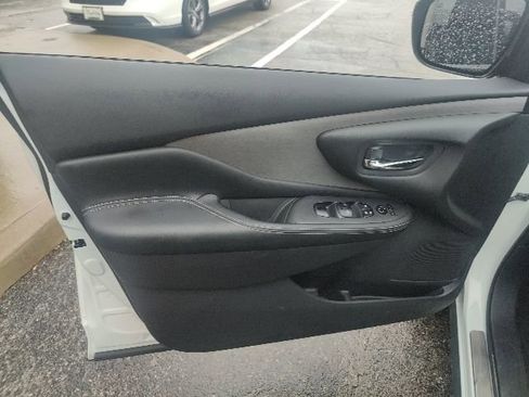 Used 2024 Nissan Murano SV w/ SV Midnight Edition Package image 27