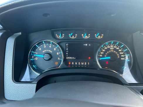 Used 2013 Ford F150 XLT w/ Luxury Equipment Group image 21