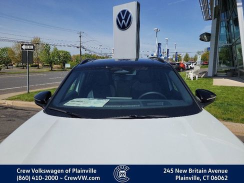 New 2026 Volkswagen Tiguan SE R-Line AWD/4WD image 24