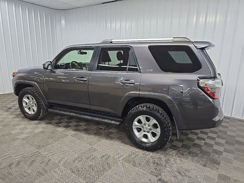 Used 2019 Toyota 4Runner SR5 image 4