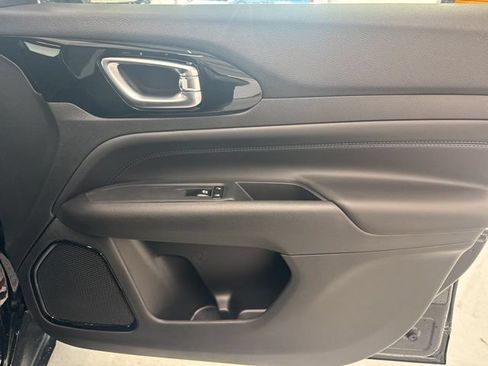 New 2026 Jeep Compass Limited AWD/4WD image 25
