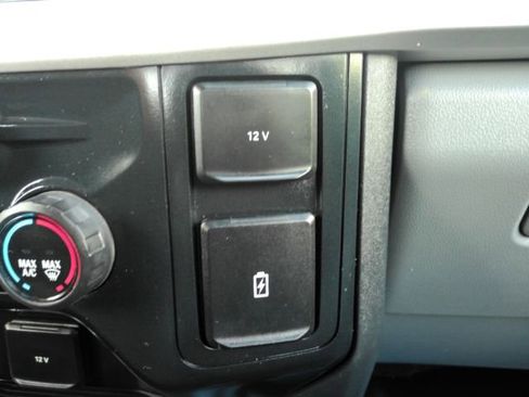 Used 2024 Ford F250 XL w/ XL Chrome Package image 42