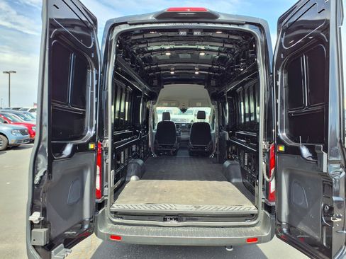Certified 2025 Ford Transit 250 148 High Roof Extended RWD image 15