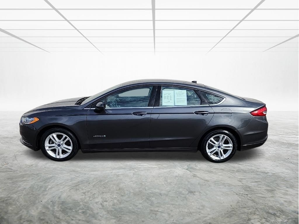 Used 2018 Ford Fusion S FWD image 2