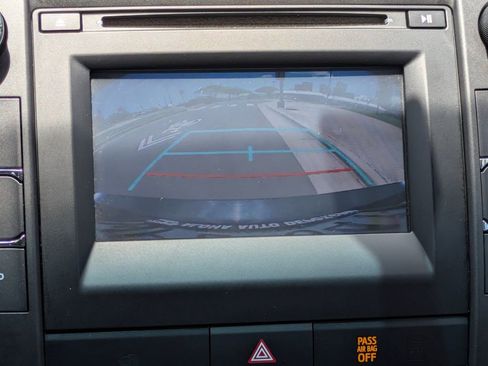 Used 2017 Toyota Camry SE FWD image 20