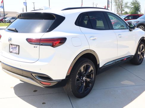 Used 2023 Buick Envision Preferred w/ Sport Touring Package AWD/4WD image 6