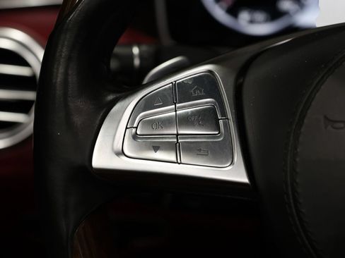 Used 2017 Mercedes-Benz S 550 Cabriolet image 38