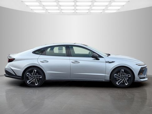 New 2025 Hyundai Sonata N Line image 6