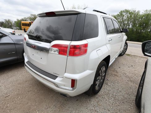 Used 2017 GMC Terrain Denali AWD/4WD image 6