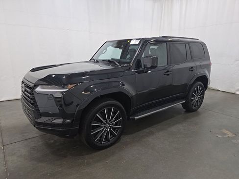 Used 2025 Lexus GX 550 w/ Cold Area Package AWD/4WD image 1