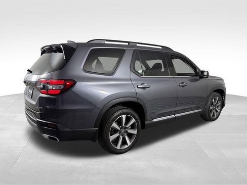Used 2024 Honda Pilot Elite image 5