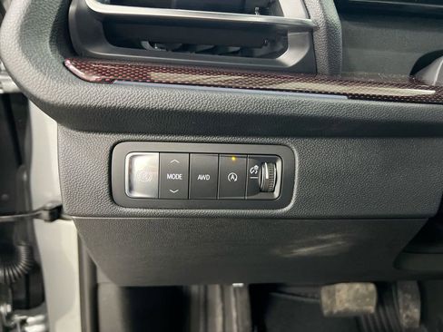 New 2026 Chevrolet Traverse Z71 w/ Driver Confidence Package image 19