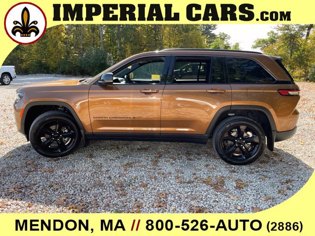 New 2026 Jeep Grand Cherokee Limited w/ Limited Altitude Package AWD/4WD image 6