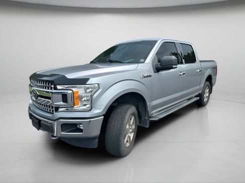 Used 2020 Ford F150 XLT w/ Equipment Group 302A Luxury AWD/4WD image 2