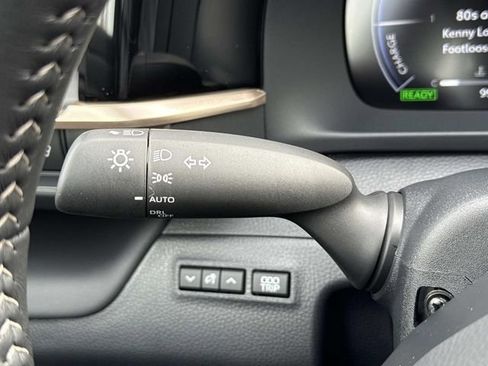 Used 2026 Toyota Crown XLE image 26