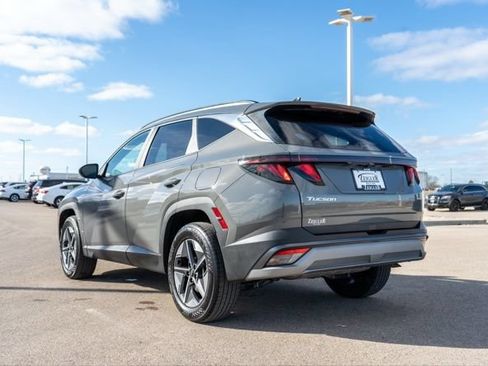 Used 2026 Hyundai Tucson SEL Plus AWD/4WD image 5