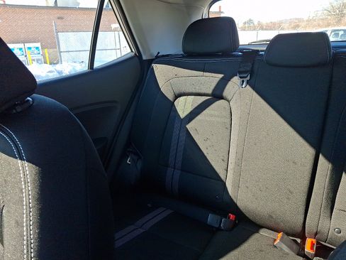 New 2026 Hyundai Venue SEL image 12