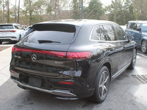 Certified 2023 Mercedes-Benz EQS 580 4MATIC SUV image 5