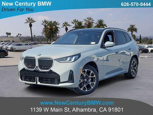 New 2026 BMW X3 xDrive30i w/ M Sport Package AWD/4WD image 1