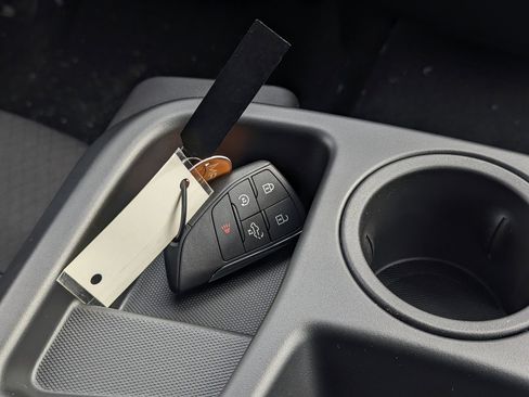 New 2026 GMC Sierra 1500 Elevation image 26