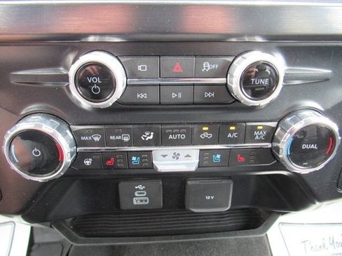 Used 2025 Ford F250 Lariat w/ Chrome Package AWD/4WD image 20