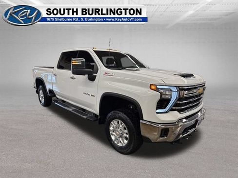 Used 2024 Chevrolet Silverado 2500 LTZ w/ LTZ Convenience Package AWD/4WD image 9
