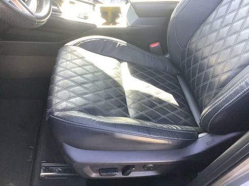 Used 2022 Mitsubishi Outlander SEL image 9