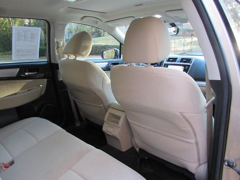 Used 2019 Subaru Outback 2.5i Premium w/ Popular Package #2 image 34