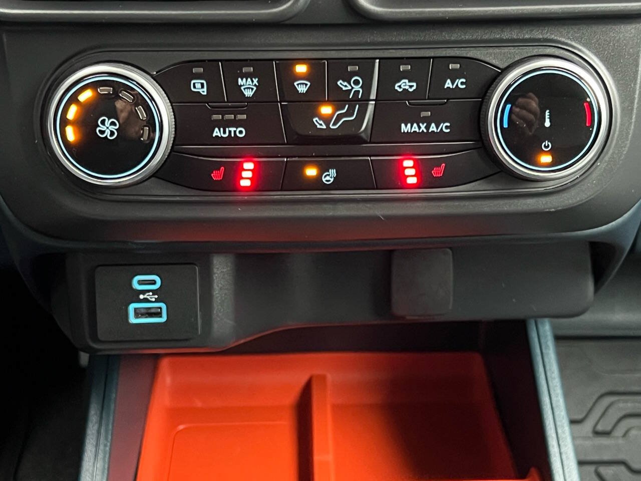 Used 2023 Ford Maverick XLT w/ Equipment Group 300A Standard AWD/4WD image 28