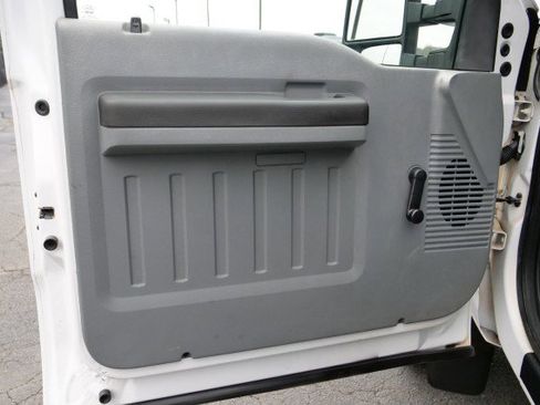 Used 2014 Ford F450 XL w/ Trailer-Tow Package image 26