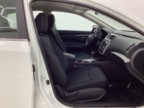 Used 2018 Nissan Altima 2.5 S w/ S Convenience Package FWD image 15