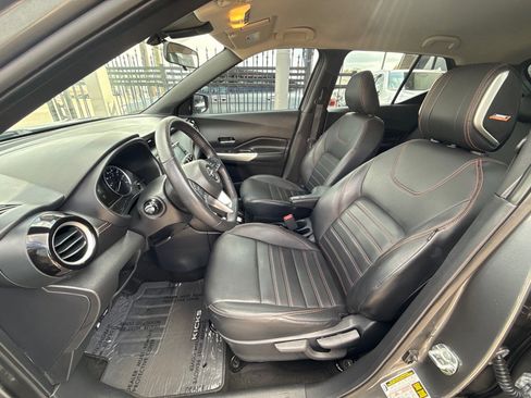 Used 2020 Nissan Kicks SR w/ SR Premium Package image 15