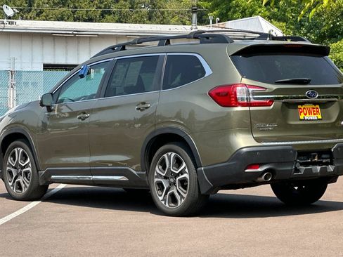 Used 2023 Subaru Ascent Limited w/ Technology Package AWD/4WD image 6
