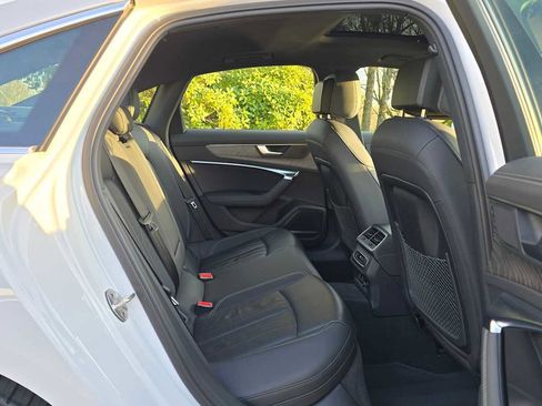 Used 2024 Audi A6 Premium Plus image 12