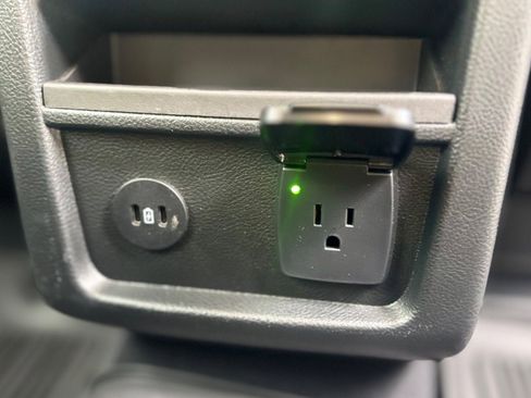 Certified 2024 Ford Edge SEL w/ Convenience Package image 21