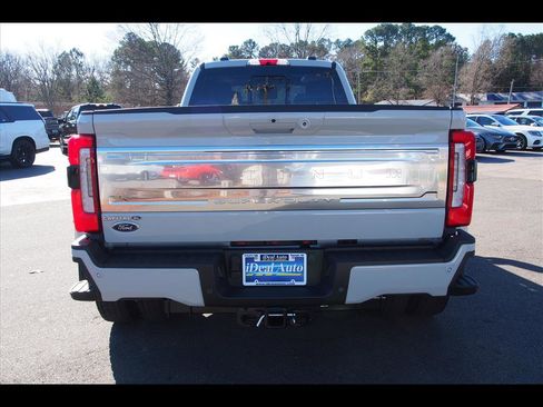 Used 2026 Ford F450 Platinum w/ Platinum Plus Package image 4