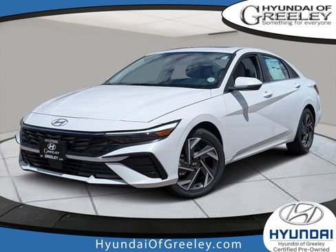 Used 2025 Hyundai Elantra Limited image 1