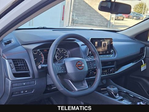 New 2026 Nissan Rogue SV image 13