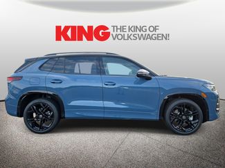 New 2026 Volkswagen Tiguan SE R-Line AWD/4WD video 2