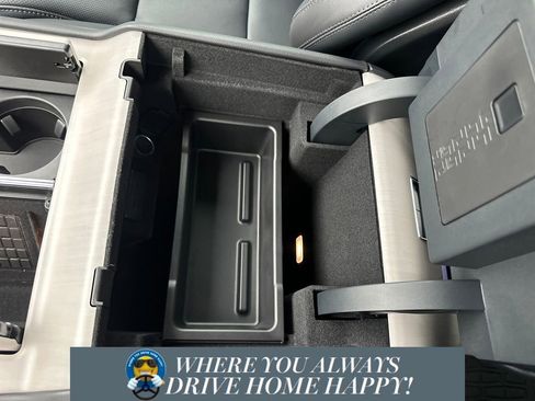 New 2025 Lincoln Navigator Reserve w/ Jet Appearance Package image 15