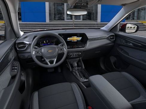 New 2026 Chevrolet TrailBlazer LT w/ Convenience Package AWD/4WD image 15