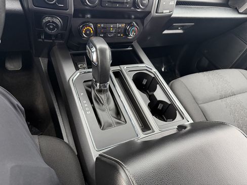 Used 2020 Ford F150 XLT w/ Equipment Group 302A Luxury AWD/4WD image 15