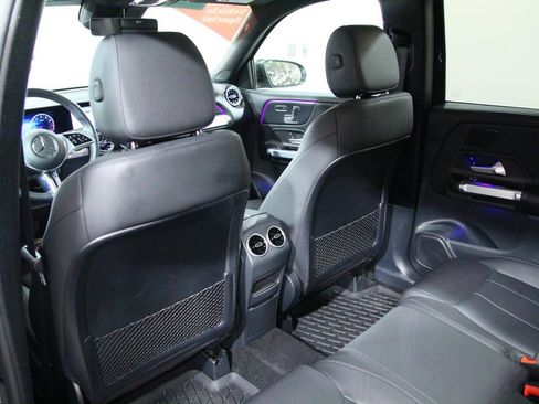 Certified 2025 Mercedes-Benz GLB 250 4MATIC image 30