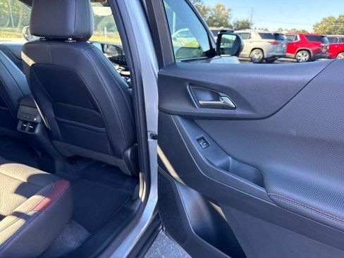 New 2026 Chevrolet Equinox RS w/ Convenience Package III image 17