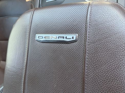 Used 2024 GMC Sierra 3500 Denali w/ Technology Package AWD/4WD image 36