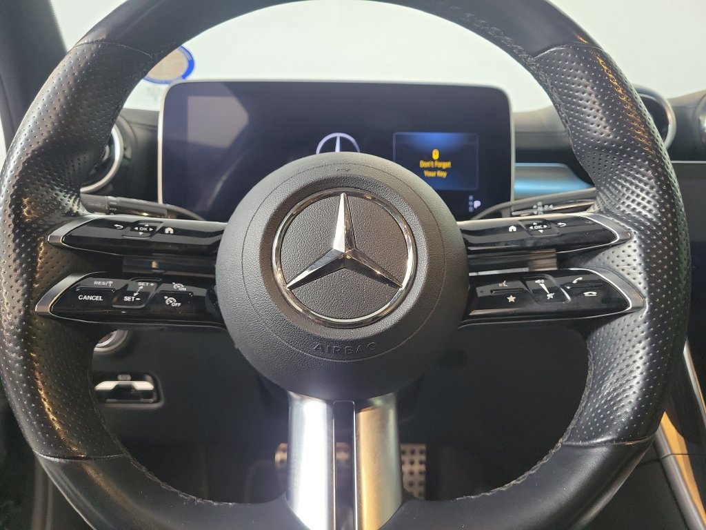 Used 2022 Mercedes-Benz C 300 Sedan image 15