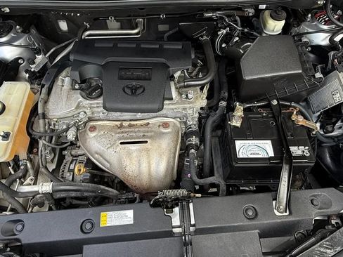 Used 2016 Toyota RAV4 XLE w/ Protection Package AWD/4WD image 14