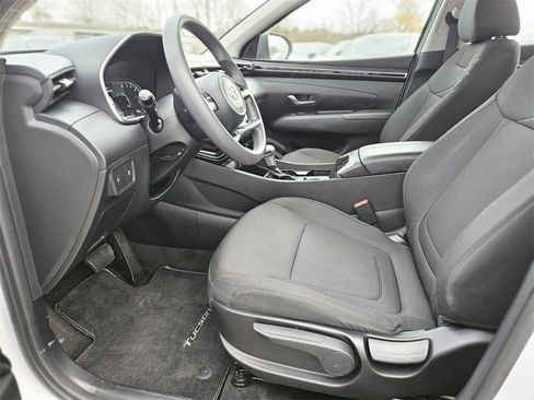 Used 2022 Hyundai Tucson SE image 12