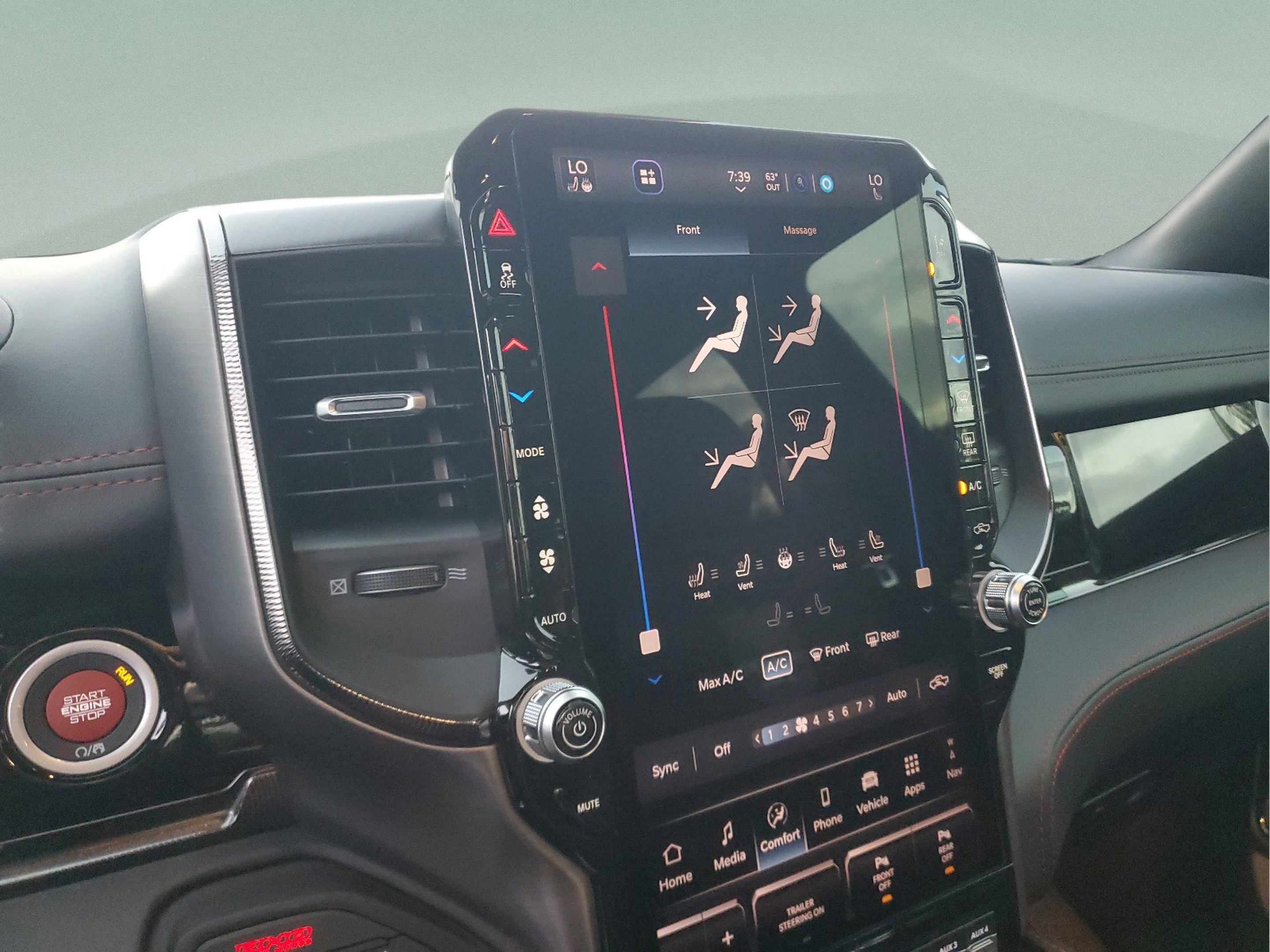 New 2026 RAM 1500 RHO w/ RHO Level 1 Equipment Group AWD/4WD image 17